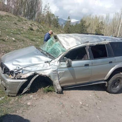 Ысык-Көлдө жол кырсыгынан 6 киши жабыркады