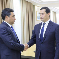 Экономика министри Амангелдиев өзбек вице-премьер-министри Умурзаков менен жолукту