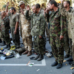 ВИДЕО - Туткун: Украинада колго түшкөн британиялыктар Сирияда согушкан