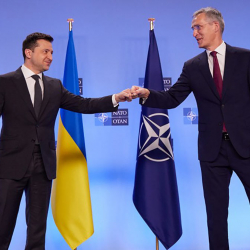 НАТОдон көңүлү калса да, Украина ага мүчө болууга кызыкдар