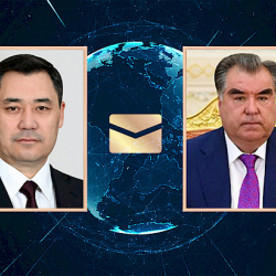 Эмомали Рахмон Жапаровду Жеңиштин 77 жылдыгы менен куттуктады