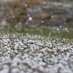 Мөндүр жаайт. Кыргызгидромет шашылыш билдирүү таратты