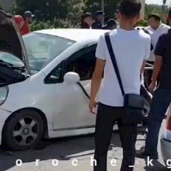 ВИДЕО - Бишкекте ири жол кырсыгы катталып, 5 адам жабыркады