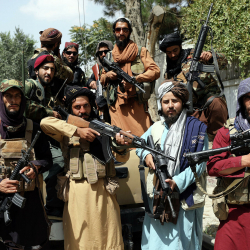 Талибдер Афганистан парламентин жана башка органдарды жоюп салышты