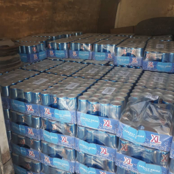 СҮРӨТ - Баткенде 1 млн сомдук энергетикалык ичимдиктерди мыйзамсыз ташыгандар кармалды