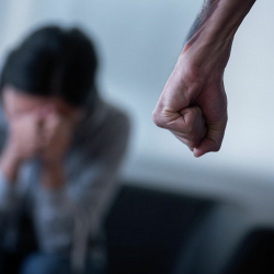 ВИДЕО - В Москве 11-летняя кыргызстанка подвергалась насилию со стороны родственников