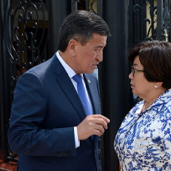 Если Отунбаеву лишат статуса экс-президента, Соке сохранит неприкосновенность, будет отлеживаться в резиденции?