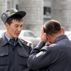 Чүйдө милиция кызматкери сабалды