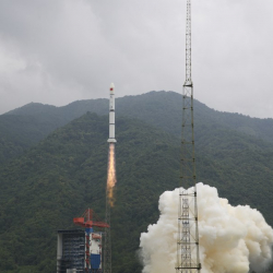 ВИДЕО - В Китае успешно запущено 9 спутников 
