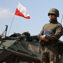 Эксперт Украинага Польша басып кириши мүмкүн экенин айтат