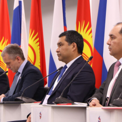 СҮРӨТ - Кыргызстандын аймактарынын инвестициялык мүмкүнчүлүктөрү Екатеринбургда көрсөтүлдү