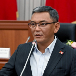 Мирлан Самыйкожо: “Эртең балдарыбыз ата-энесин сотко берген учурларга туш келип калышыбыз мүмкүн”