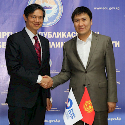 Кийинки жумада АКШнын Тынчтык корпусунун 12 ыктыярчысы Кыргызстанга келет