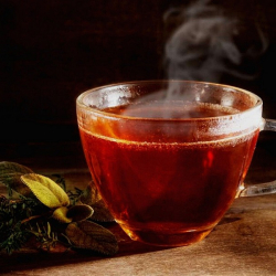 Диетолог: Чай канчалык кызыл болсо, организмге ошончолук зыян