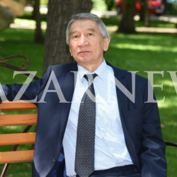 Бекболот Талгарбеков жай саратанда “бомба” жарууга белсенип калдыбы?