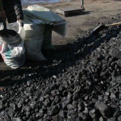 Кыргызстан начал экспортировать уголь в Латвию и Польшу