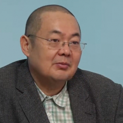 Смерть Марата Казакпаева. Суд прекратил уголовное дело в отношении политолога