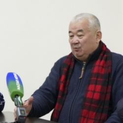 Сабыр Муканбетов: “Эмне үчүн менин укугум тебеленип, казиного кирбешим керек? Мыйзамды кайра оңдойлу...”