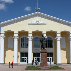 ВИДЕО - Кыргыз улуттук университетинин айланасы мышык ыйлаарлык абалда