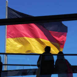 ВИДЕО - Более 90% немцев сократили расходы из-за инфляции и роста цен