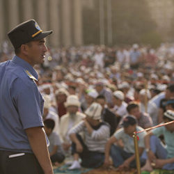 Курман айт күнү коомдук тартипке 8 000 милиционер көз салат