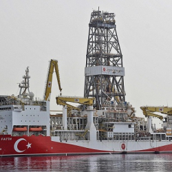 Түркия түркмөн газын импорттоонун үч жолун караштырууда