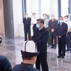 ВИДЕО - Алимбек Курманбаев: Китайцы что-то знают про Манас и естественно эту тайну они тщательно скрывают, иначе зачем такое внимание к эпосу