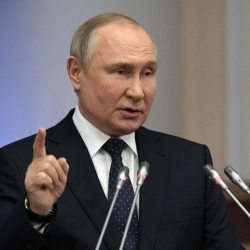 Путин - Украинада тынчтыктын орношу эмнеден көз каранды экенин айтты
