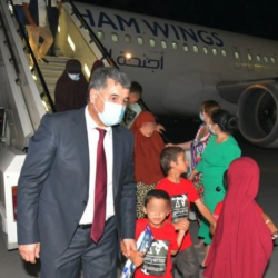 Тажикстанга Сириядагы лагерден 42 аял жана 104 бала жеткирилди