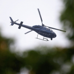 ВИДЕО - Тик учак аскага урунуп, жарылып кетти