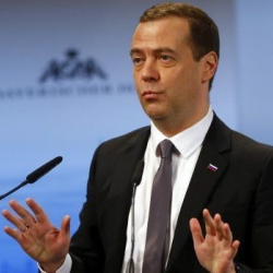 На странице Медведева в ВК появился пост, в котором Казахстан называется «искусственным государством»