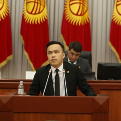 Нурсултан Кубанов Кыргызстандын Малайзиядагы элчиси кызматына талапкерлигин койду