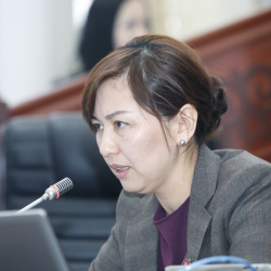 Он жети жаштагы кыздын зордукталышы. Кафенин ээси үн катты