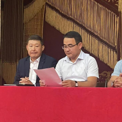 Ош улуттук драма театрынын директору алмашты