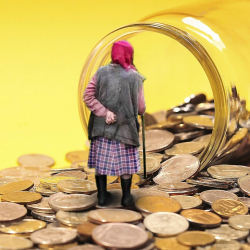 Пенсияны орточо 2000 сомго көтөрүү пландалууда