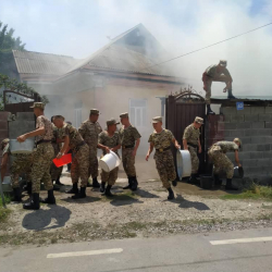 ӨКМ куткаруучулар эмне үчүн өрттү чакалап өчүрүшкөнүн түшүндүрдү