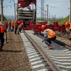 Жалал-Абад: Кытай адистери темир жол курулчу тилкелер менен таанышат