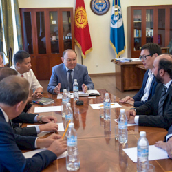 Бишкекте социалдык турак жай куруу мүмкүнчүлүгү талкууланды