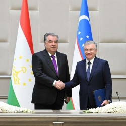 Өзбекстан менен Тажикстан 26,5 млн долларлык келишимдерге кол койду