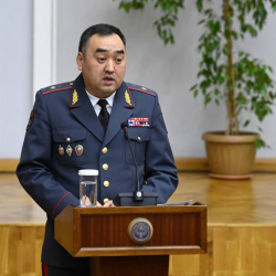 Улан Ниязбеков Өзбекстанга учуп кетти