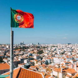 Португалия выступила против запрета на въезд россиян в ЕС