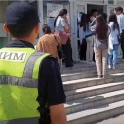 Милиционер менен жарандын мушташы: 19 жаштагы бала кармалды