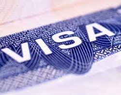 АКШ орус жарандарына виза берүүнү чектебейт