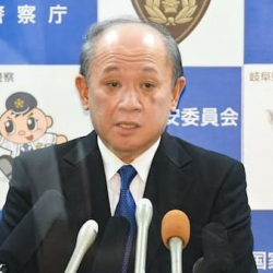 Япониянын полиция башчысы экс-премьер-министрдин өлүмүнө байланыштуу кызматтан кетет