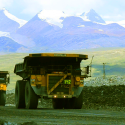 ВИДЕО – Кумтөр: Коррупция жоюлбастан, дарегин гана өзгөртөт