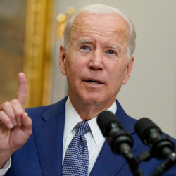 Байден заявил о неуверенности китайцев в будущем