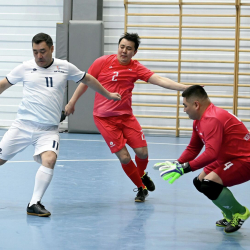 Бүгүн президенттин катышуусунда Кыргызстан – КМШ ардагерлеринин футболдук беттеши өтөт