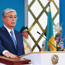 Токаев: Конституцияны өзгөртүү тууралуу референдум – эл 