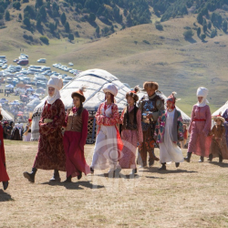 Улуттук наркыбызды эртеңки муунга чыпчыргасын коротпой өткөрүп беришибиз керек