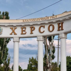 Украина аскерлеринин аткылоосунан кийин Херсон эли референдумду талап кылууда